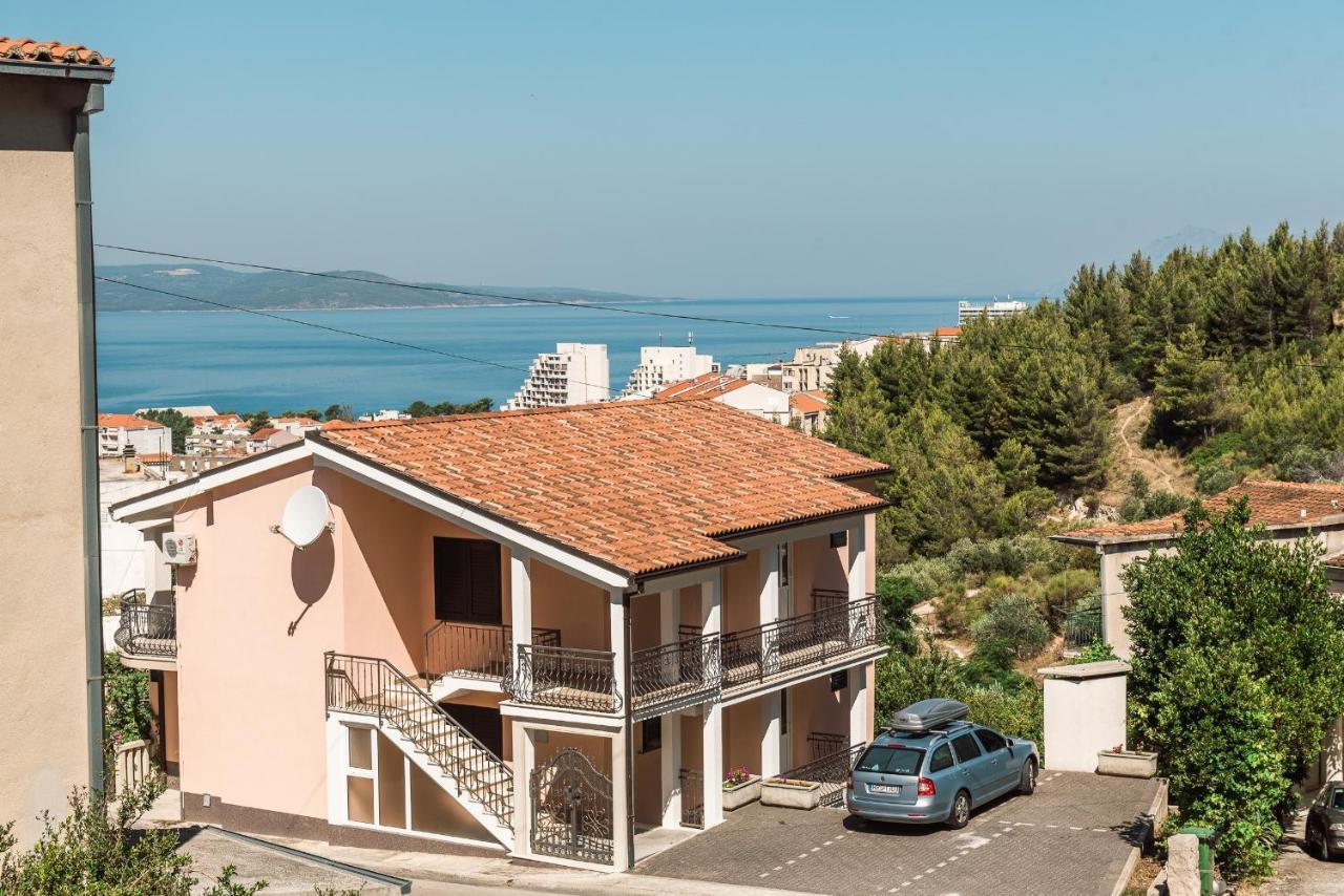 Apartments Crystal Makarska Exteriör bild