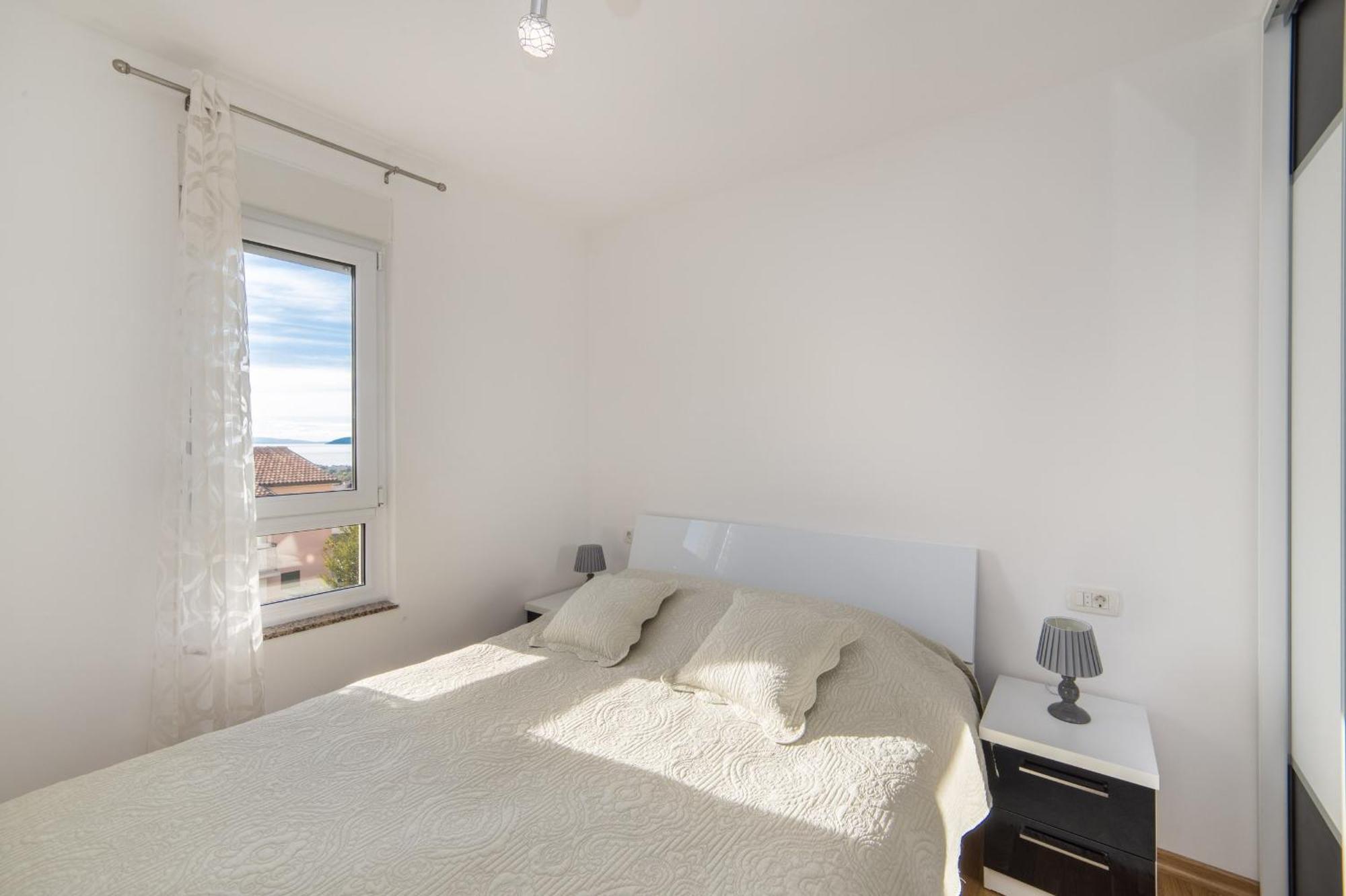 Apartments Crystal Makarska Rum bild