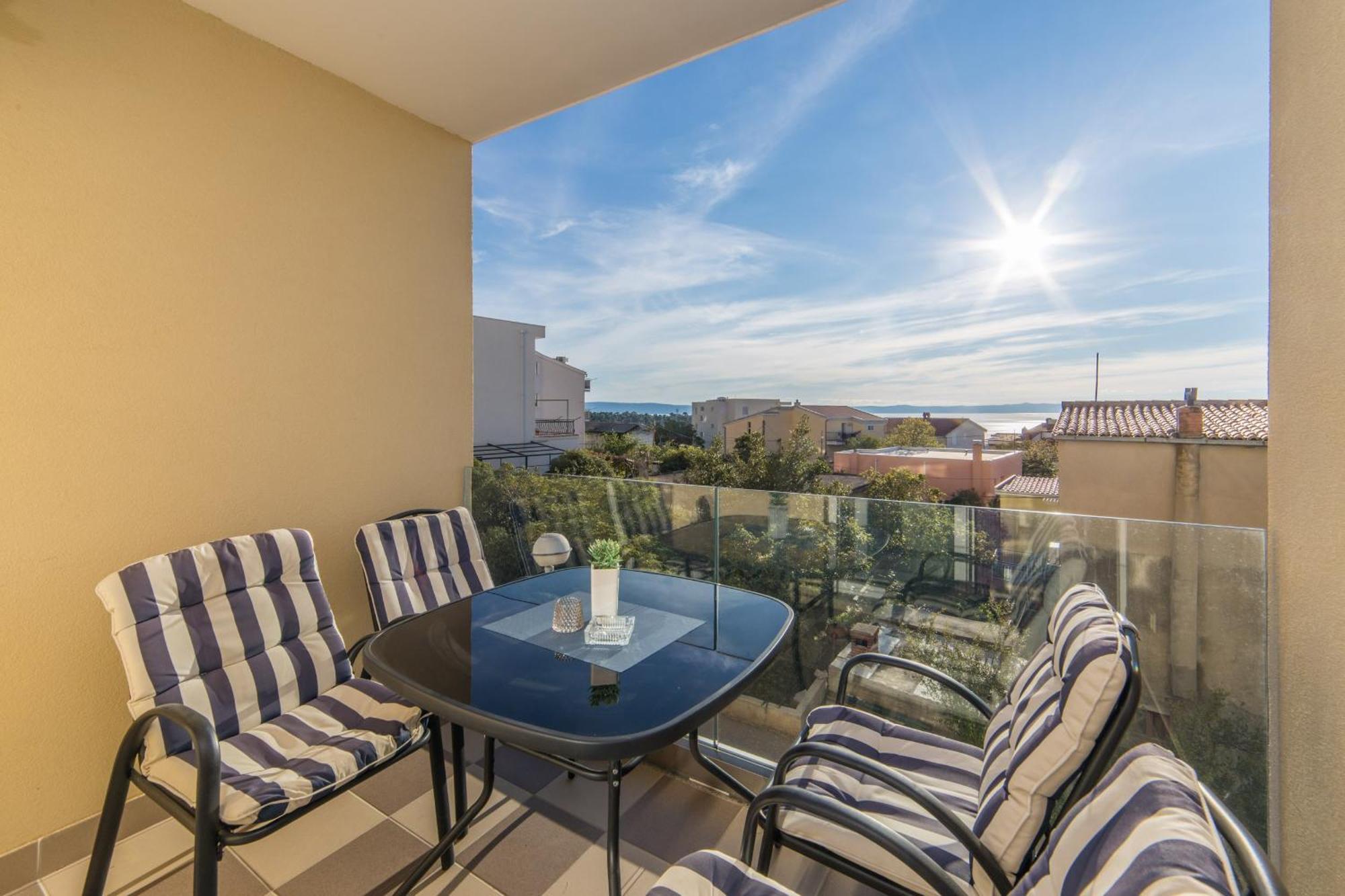 Apartments Crystal Makarska Rum bild